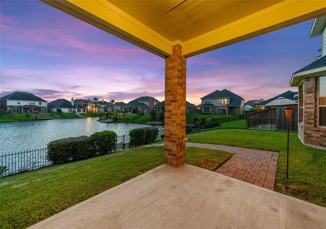 4th image of 2314 Terracina Ct, Missouri City, TX 77459 | MLS# 44732579