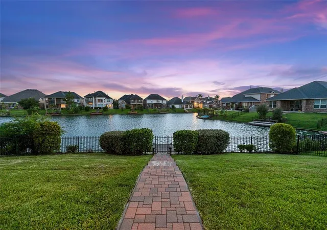 5th image of 2314 Terracina Ct, Missouri City, TX 77459 | MLS# 44732579