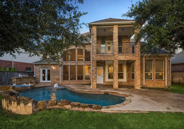3rd image of 9206 Hernshead Ln, Missouri City, TX 77459 | MLS# 19772555