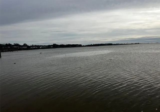 Photo 2 of Land for sale at 2646 Bay Oaks Harbor Dr, Baytown, TX 77523 | MLS# 10579090 | Listing updated on 2026-07-14