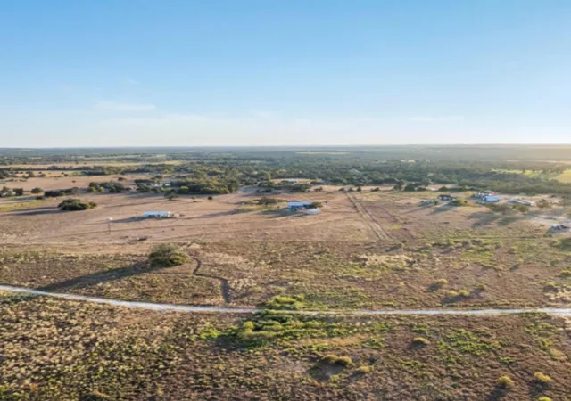 Homes for sale in Ledbetter, TX | 7210 Goehring Rd, Ledbetter, TX 78946 | MLS# 33172787