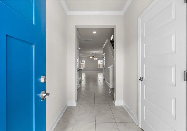 3rd image of 400 Camino Bay Dr Dr, Katy, TX 77493 | MLS# 81810644