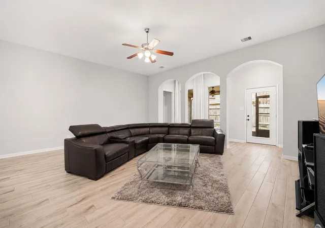 Photo 3 of Single family home for sale at 13102 Catalina Grv Ln, Richmond, TX 77407 | MLS# 47069085 | Listing updated on 2026-09-19