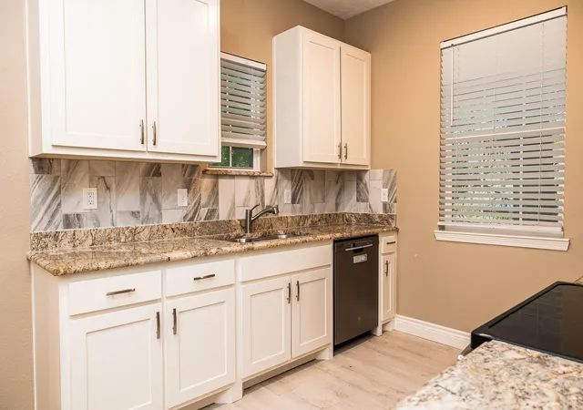 Homes for sale in Brenham, TX | 1306 S Austin St, Brenham, TX 77833 | MLS# 66866018