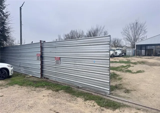 3rd image of 6315 Haight St, Houston, TX 77028 | MLS# 63699587