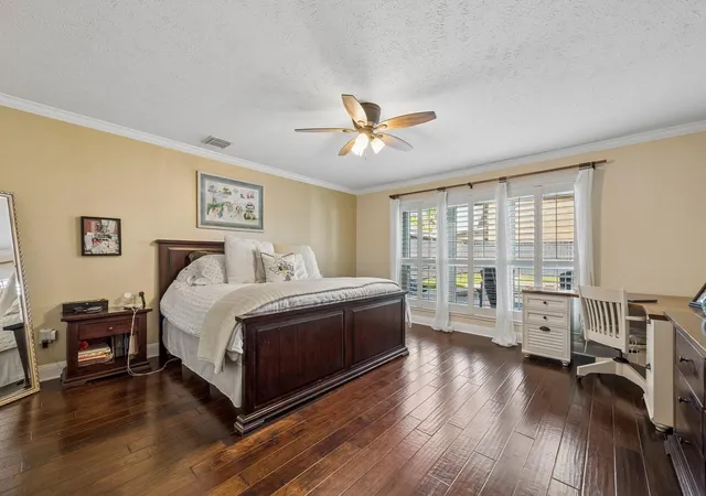 4th image of 2121 Kildare Dr, Pearland, TX 77581 | MLS# 10881994