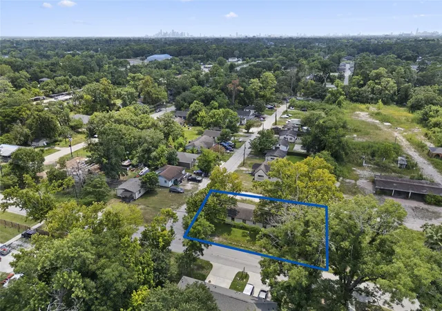 Photo 1 of Single family home for sale at 7341 Dolly Wright St, Houston, TX 77088 | MLS# 32822403 | Listing updated on 2026-06-19