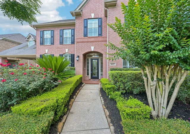 4th image of 4607 Jade Green Ct, Houston, TX 77059 | MLS# 51196449