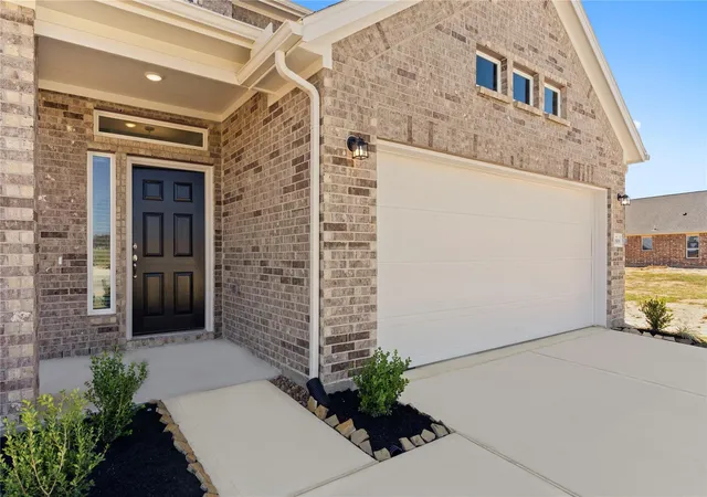 3rd image of 30919 Peck Pass Dr, Waller, TX 77484 | MLS# 51641745