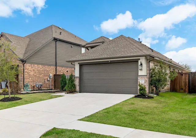 Homes for sale in Rosharon, TX | 3722 Amoroso Dr, Rosharon, TX 77583 | MLS# 72784708