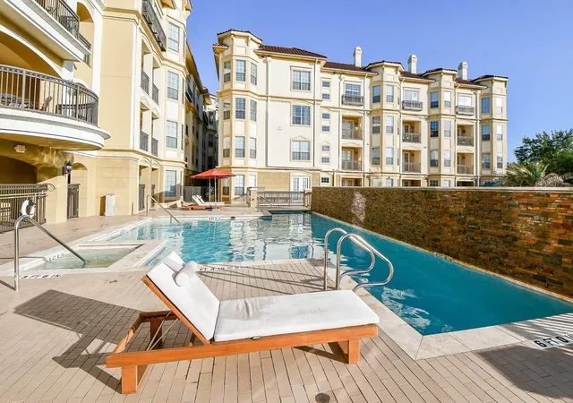 1st image of 7575 Kirby Dr #2209, Houston, TX 77030 | MLS# 20003271