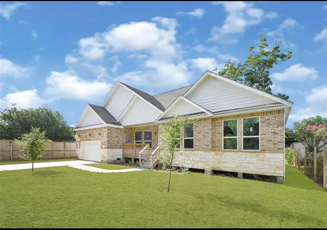 2nd image of 2332 Margaret St, Houston, TX 77093 | MLS# 58739670