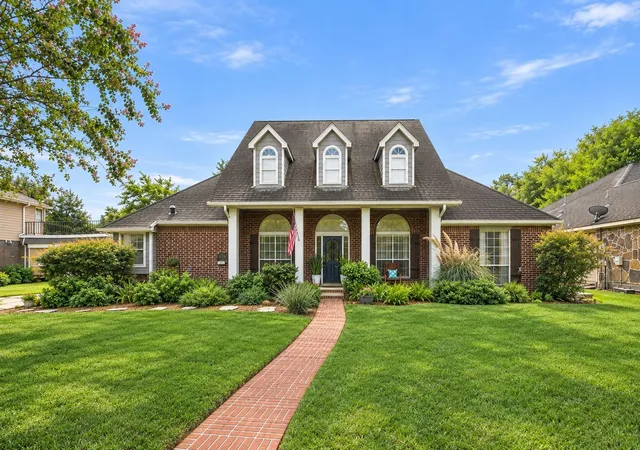 1st image of 2519 E Pebble Beach Dr, Missouri City, TX 77459 | MLS# 74686680