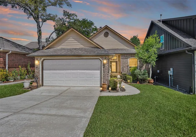 Photo 1 of Single family home for sale at 104 Harbour Town Cir, Montgomery, TX 77356 | MLS# 23421150 | Listing updated on 2026-09-19