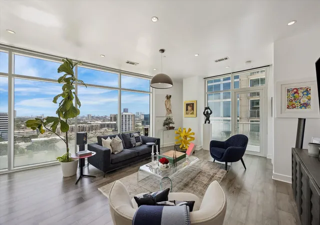 Condo for sale at 4521 San Felipe #1503, Houston, TX 77027 | MLS# 79540379 | Listing updated on 2026-09-28