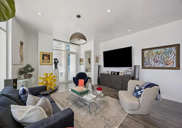 Photo 1 of Condo for sale at 4521 San Felipe #1503, Houston, TX 77027 | MLS# 79540379 | Listing updated on 2026-09-28