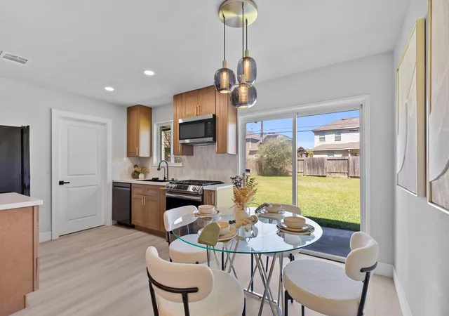 Photo 3 of Single family home for sale at 7617 Ferol Rd, Houston, TX 77016 | MLS# 52745433 | Listing updated on 2026-09-20