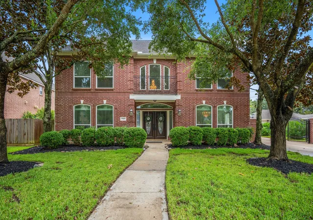 Photo 1 of Sale Pending at 17327 W Copper Lakes Dr, Houston, TX 77095 | MLS# 48479713 | Listing updated on 2026-09-18