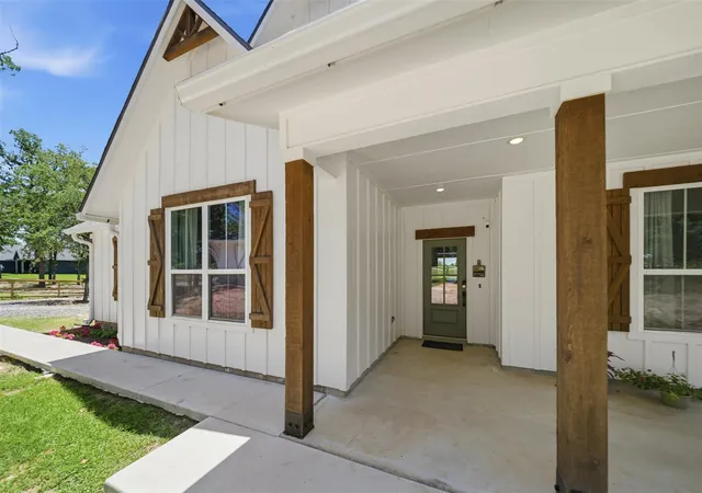 4th image of 624 County Road 3674, Marquez, TX 77865 | MLS# 90806334