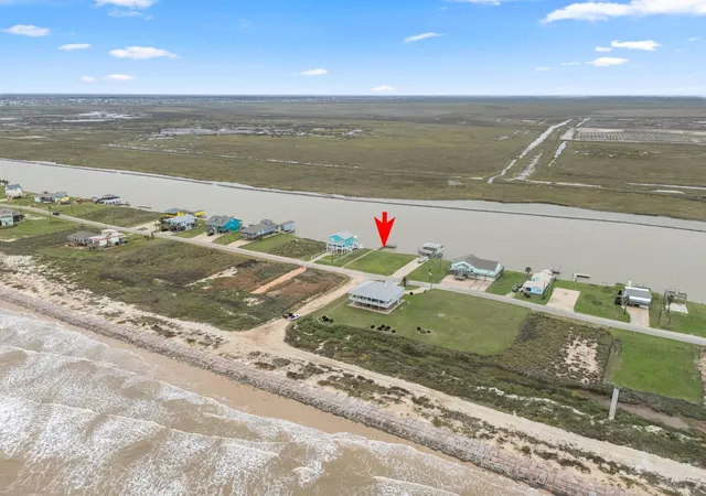 2nd image of 1839 County Road 230 Dr, Bay City, TX 77414 | MLS# 32545395