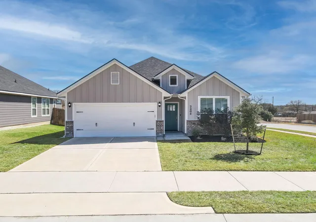 2nd image of 2406 Lightfoot Ln, Bryan, TX 77803 | MLS# 95666276