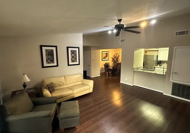 1st image of 8100 Cambridge St #32, Houston, TX 77054 | MLS# 98953364