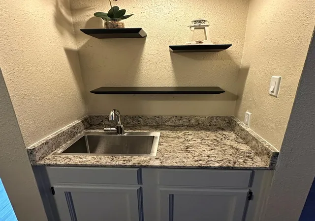 5th image of 8100 Cambridge St #32, Houston, TX 77054 | MLS# 98953364