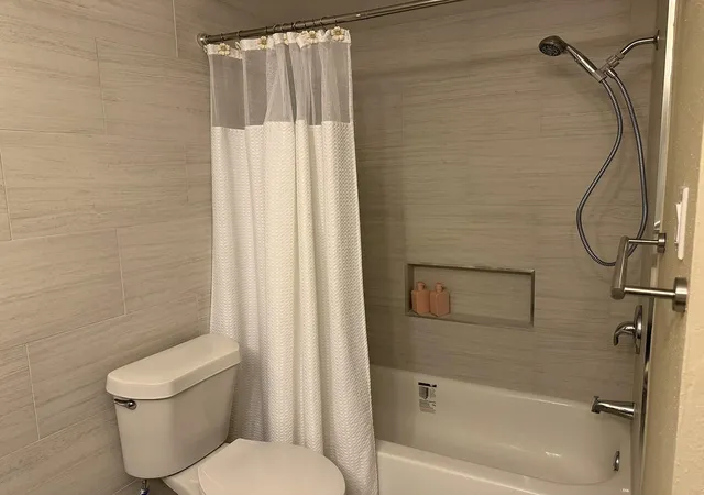 8th image of 8100 Cambridge St #32, Houston, TX 77054 | MLS# 98953364
