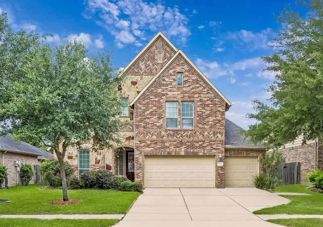 Photo 1 of Sale Pending at 28906 Davenport Dr, Katy, TX 77494 | MLS# 42896199 | Listing updated on 2026-09-15