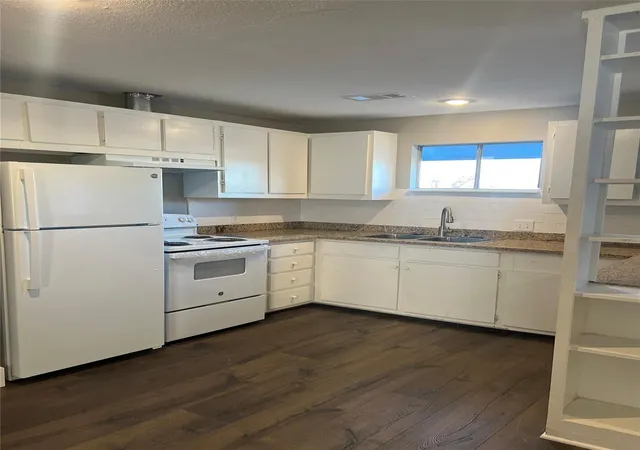 4th image of 521 Wisconsin St #4, South Houston, TX 77587 | MLS# 52899198