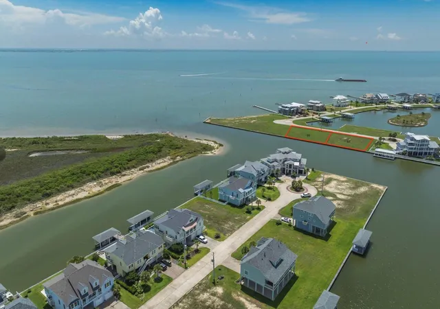 2nd image of 55 Water Key, Hitchcock, TX 77563 | MLS# 75874580