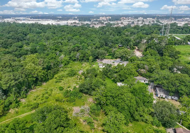 Photo 2 of Land for sale at 0 S Avenue E, Humble, TX 77338 | MLS# 97772151 | Listing updated on 2026-08-24