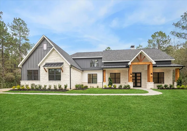 2nd image of 688 Lonestar Rd, Huntsville, TX 77340 | MLS# 23108824