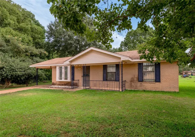 2nd image of 203 Darius St, Crockett, TX 75835 | MLS# 29750831