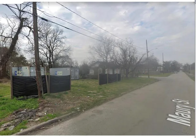 4th image of 3915 Maury St, Houston, TX 77009 | MLS# 39379830