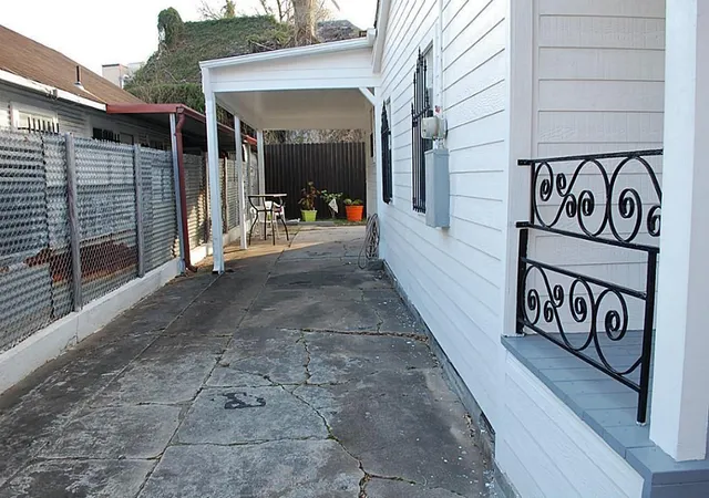 5th image of 3804 Garrow St, Houston, TX 77003 | MLS# 78508780