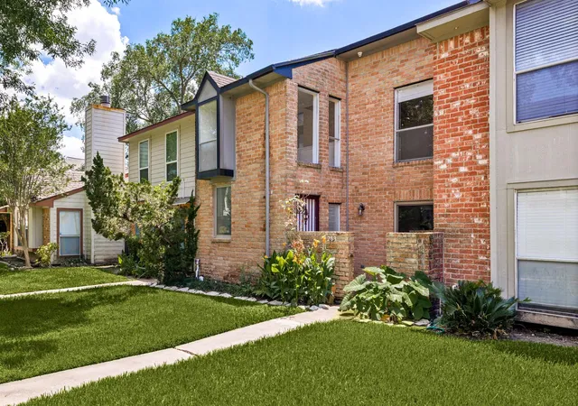 Homes for sale in Houston, TX | 9263 Westwood Village Dr #50, Houston, TX 77036 | MLS# 61052265