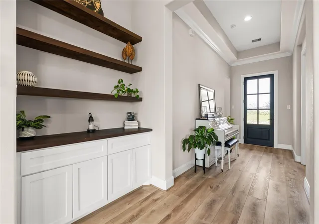 5th image of 10921 Bourbon St, Willis, TX 77318 | MLS# 76734506
