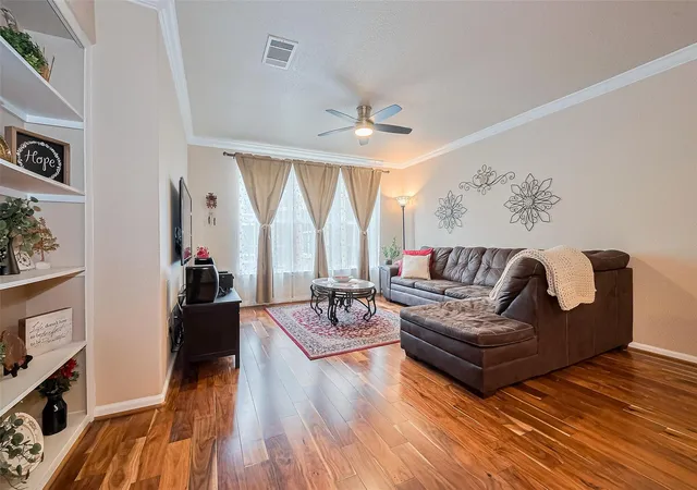 1st image of 1711 Old Spanish Trl #214, Houston, TX 77054 | MLS# 82981796
