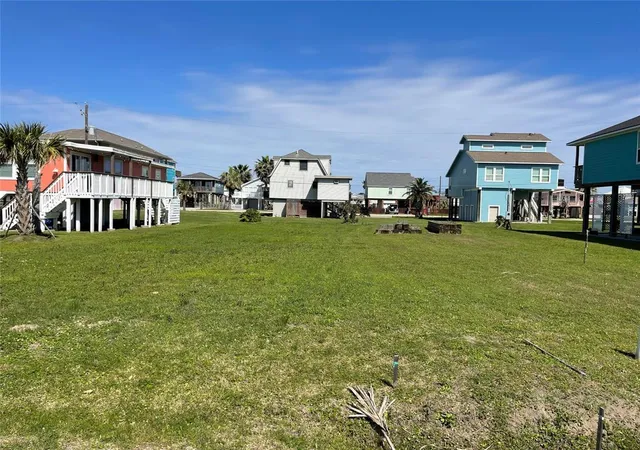 Photo 2 of Land for sale at 4125 Las Palmas St, Galveston, TX 77554 | MLS# 50053291 | Listing updated on 2026-07-29