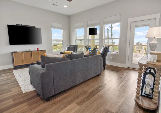 Photo 3 of Single family home for sale at 804 W 1/2 Johnson Crawford Cir, Port Bolivar, TX 77650 | MLS# 11426589 | Listing updated on 2026-09-08