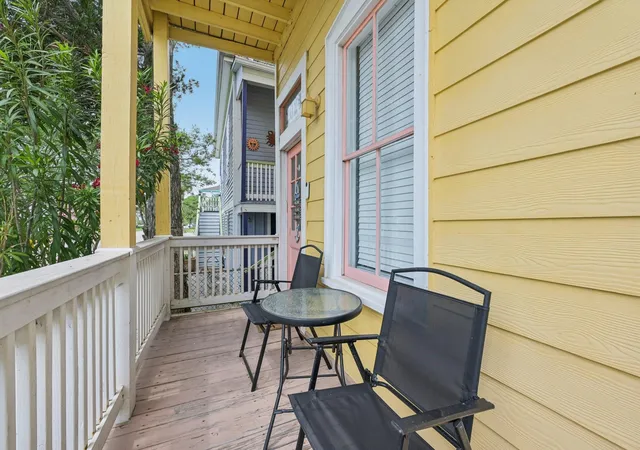 5th image of 2024 Ursuline St, Galveston, TX 77550 | MLS# 36325914