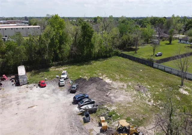 Photo 3 of Land for sale at 7314 Philibert Ln, Houston, TX 77028 | MLS# 60898680 | Listing updated on 2026-03-27