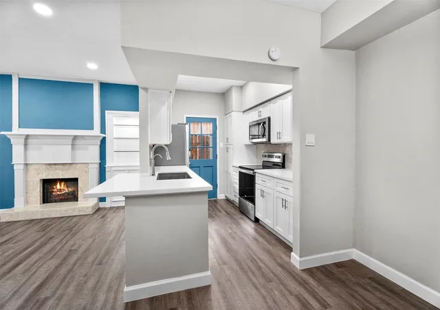 4th image of 1881 Bering Dr #55, Houston, TX 77057 | MLS# 52415211
