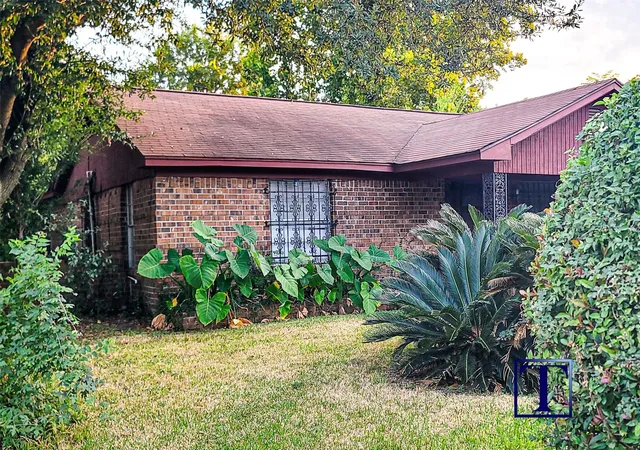2nd image of 2510 4th St, Galena Park, TX 77547 | MLS# 69631172