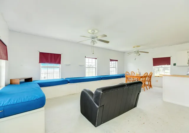 Photo 3 of Single family home for sale at 4123 Oleander Dr, Galveston, TX 77554 | MLS# 38626382 | Listing updated on 2026-08-04