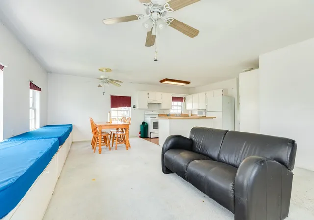 Photo 4 of Single family home for sale at 4123 Oleander Dr, Galveston, TX 77554 | MLS# 38626382 | Listing updated on 2026-08-04