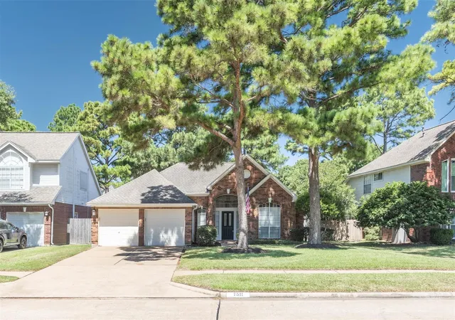 4th image of 7511 Ashton Dr, Houston, TX 77095 | MLS# 97161595