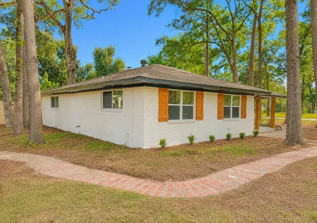 2nd image of 1527 Sungail Dr, Spring, TX 77386 | MLS# 34063785