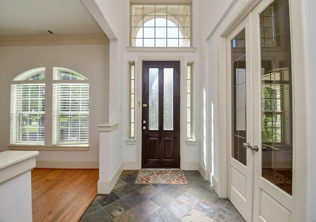 3rd image of 3302 Rochdale St, Houston, TX 77025 | MLS# 3199391